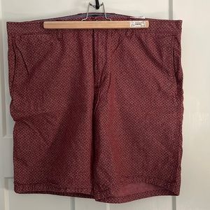 Banana Republic Aiden red shorts size 38